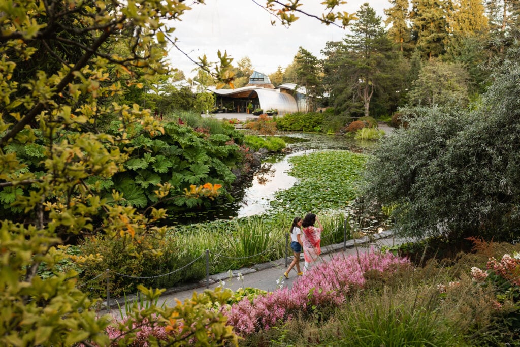 VanDusen Botanical Garden — winding paths, lake, manicured greenery